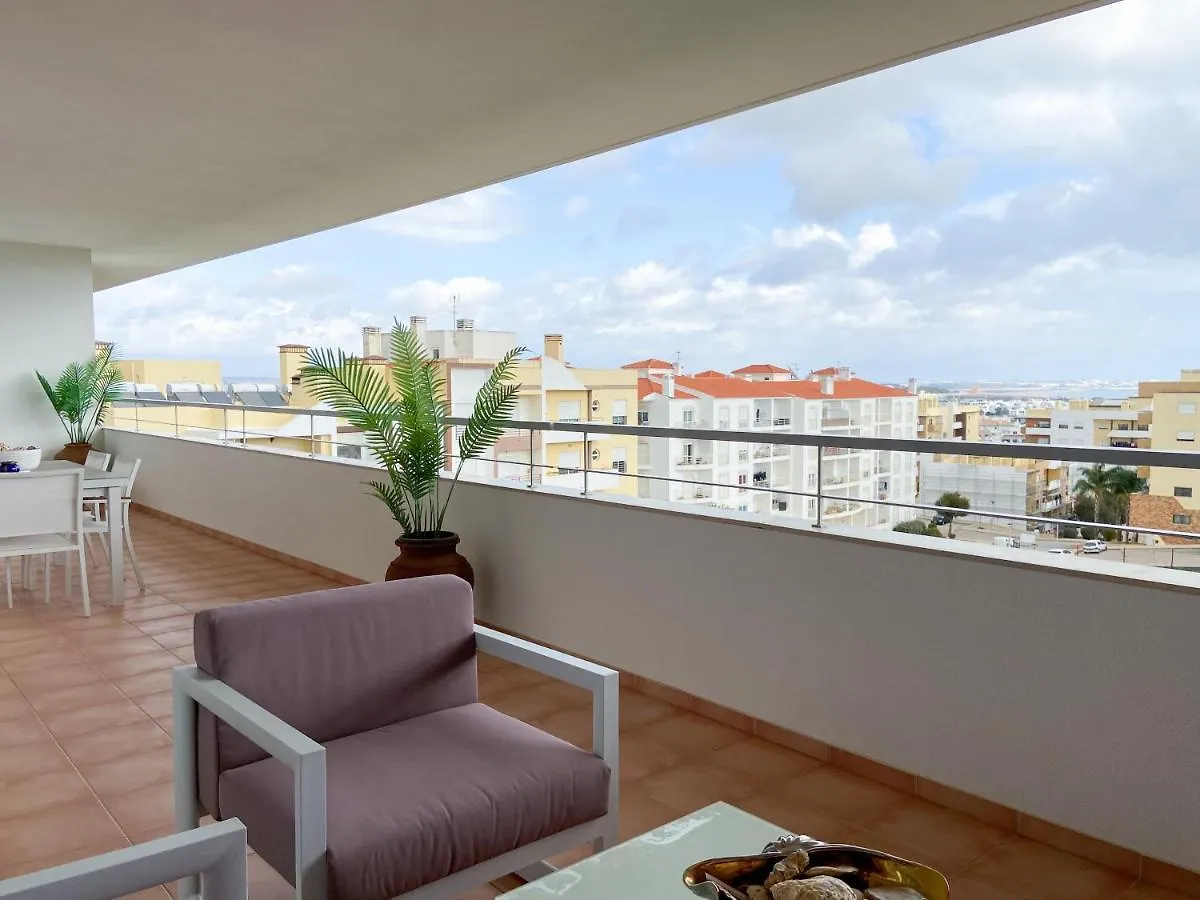 Luxury Condominium Apartment With Swimming Pool #1903 Lagos