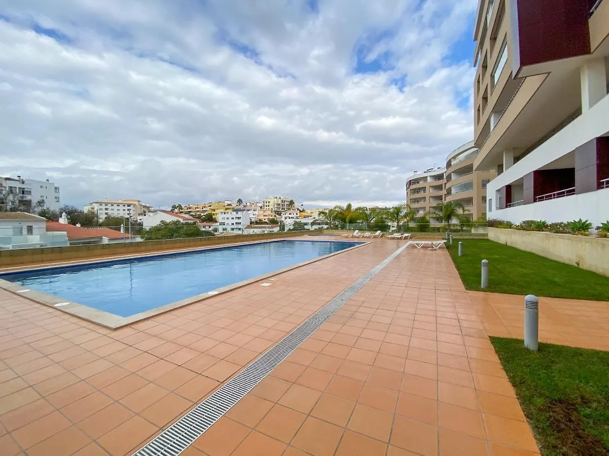 Luxury Condominium Apartment With Swimming Pool #1903 Lagos